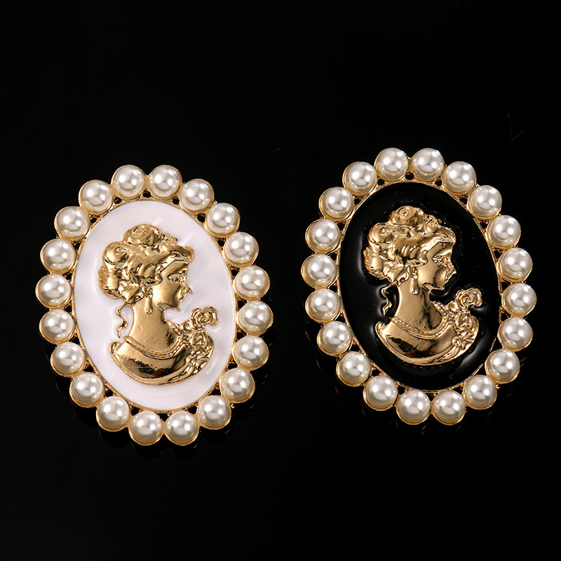 Victorian Style Pearls Cameo B - Women'S Victorian Era Accessories 评论和价格