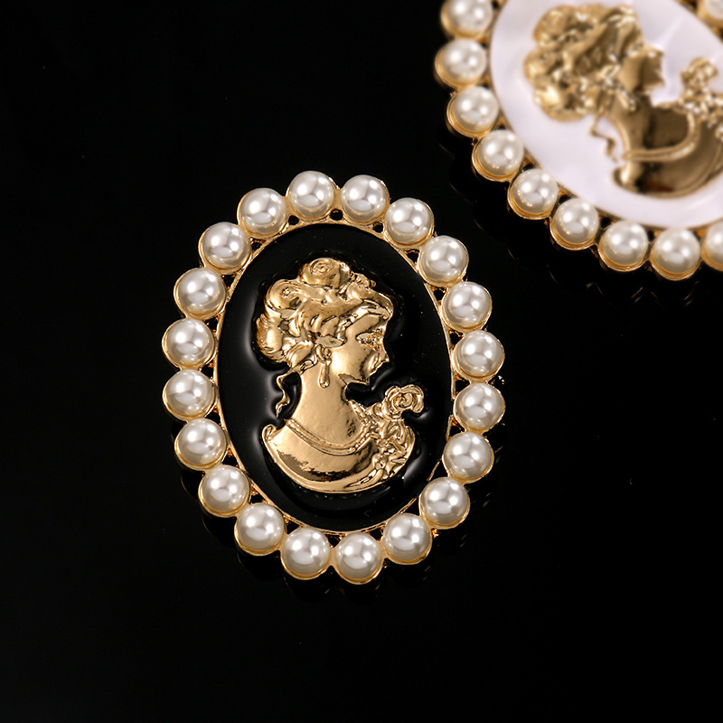 Victorian Style Pearls Cameo B - Women'S Victorian Era Accessories 评论和价格